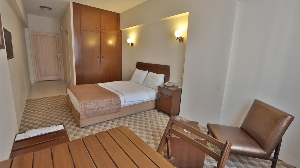 Hosta Otel Mersin  Bilik gambar